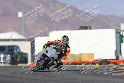 media/Dec-05-2024-Racers Edge (Thu) [[e102e0690b]]/3-B Group/Session 5 (Turn 16)/